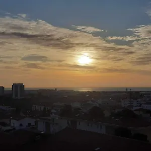 Appartement T2 Vue Mer, Terrasse Sud, Climatisation, Piscine, Saint-Laurent-du-Var
